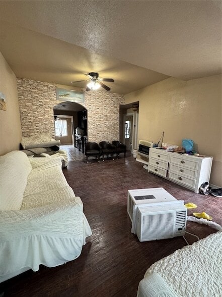 Photo - 2717 Avenue I