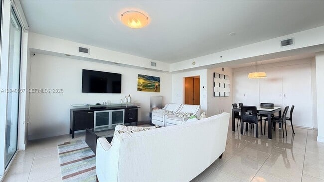 Photo - 19400 Turnberry Way Unit 1131