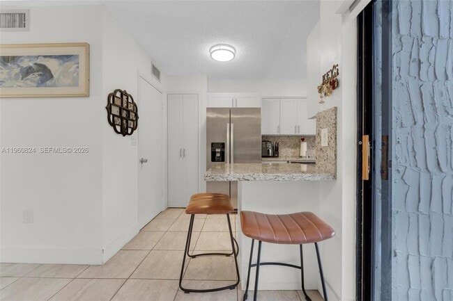 Photo - 6502 Kendale Lakes Dr