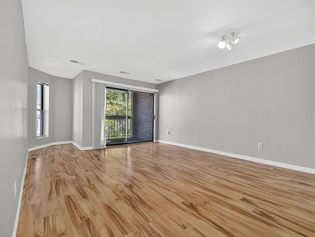 Photo - 59-69 Msgr Patrick j Lydon Way Unit 311 Unit 311