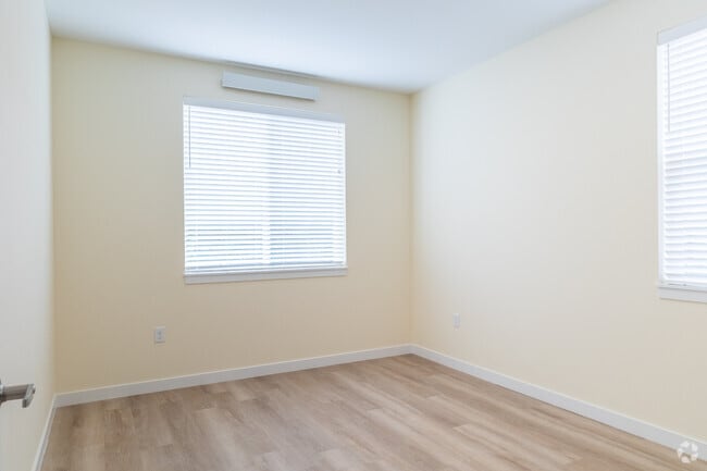 2BR, 1BA - 1007S - Second Bedroom - Alena Apartments