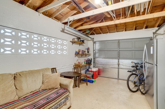 Building Photo - 12 S Arcturas Ave Unit SI ID1386237P