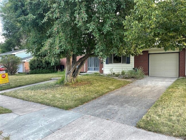 Building Photo - 3260 E Orchard Rd