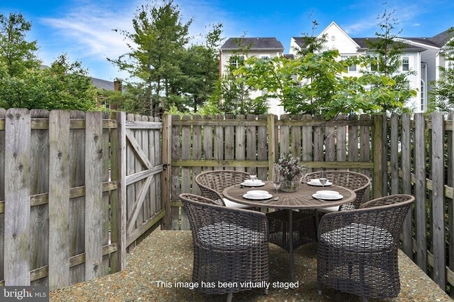 Photo - 273 S Pickett St Unit 101