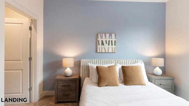 Photo - 5885 Lakehurst Dr Unit 1229