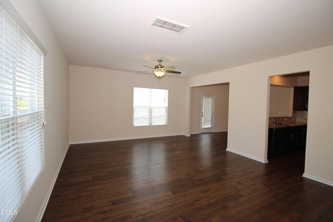 Photo - 1212 Nightshade Dr