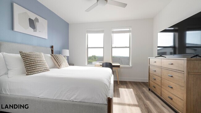 Photo - 6525 Ed Bluestein Blvd Unit 4206