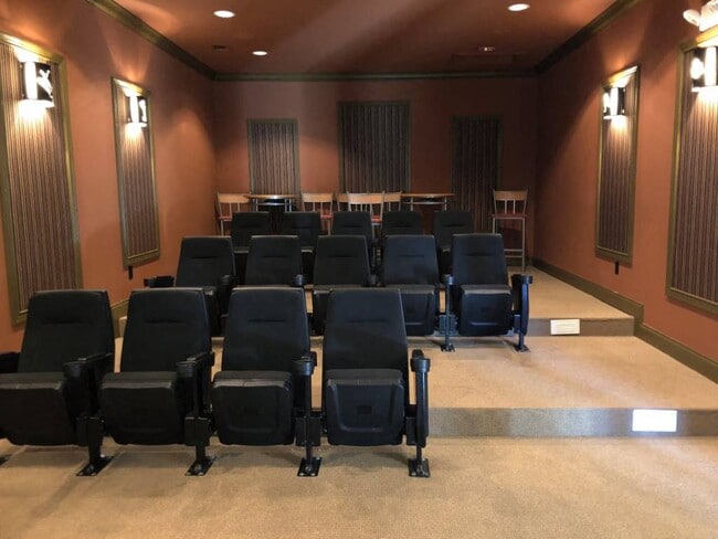 Photo - The Legends at Steeplechase