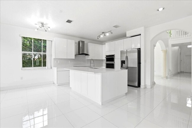Photo - 3802 SW 165th Terrace