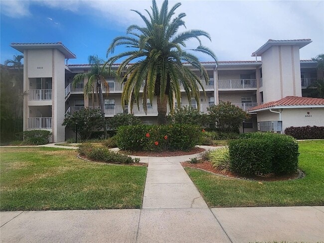 Building Photo - 6503 Stone River Rd Unit 109