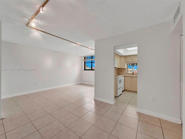 Photo - 9420 W Flagler St Unit 312