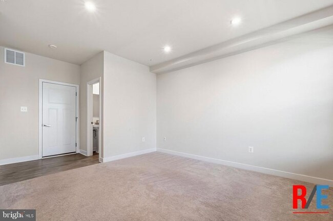 Photo - 5316 Witch Hazel Ln