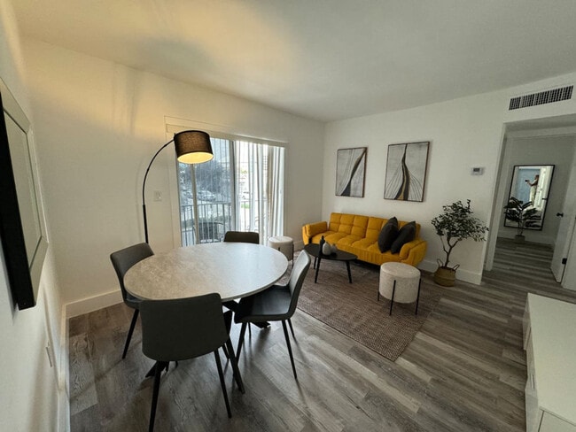 Photo - 55 NW 11th Ave Unit ID1056550P