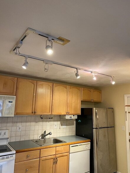 Photo - 924 Main St Unit 36