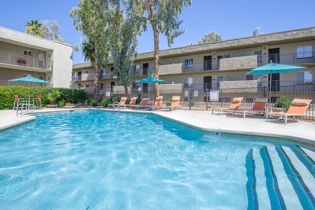 Building Photo - Arcadia 30