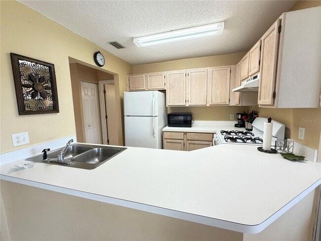 Photo - 8402 Waterview Way Unit 8402