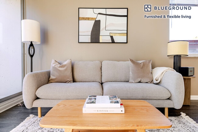 Photo - 901 S Ashland Ave Unit SI FL6-ID1338