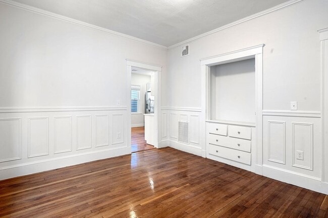 Photo - 60 Lithgow St Unit 1
