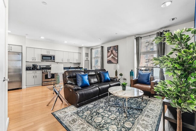 Building Photo - 601 Albany St Unit SI ID1240291P