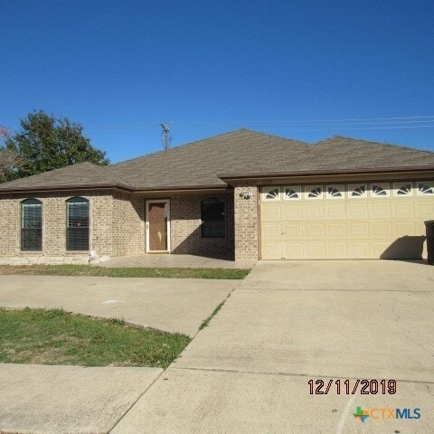 Building Photo - 5510 Shawn Dr