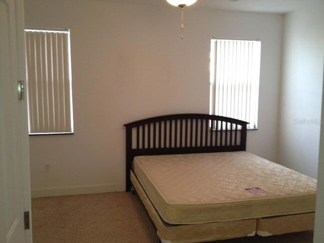 Photo - 605 Elmhurst Ct