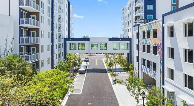 Photo - 740 N Dixie Hwy Unit A4