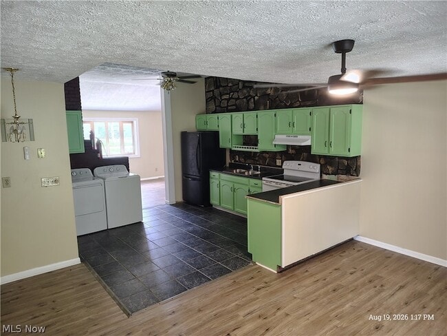 Photo - 2822 Redgate Lane