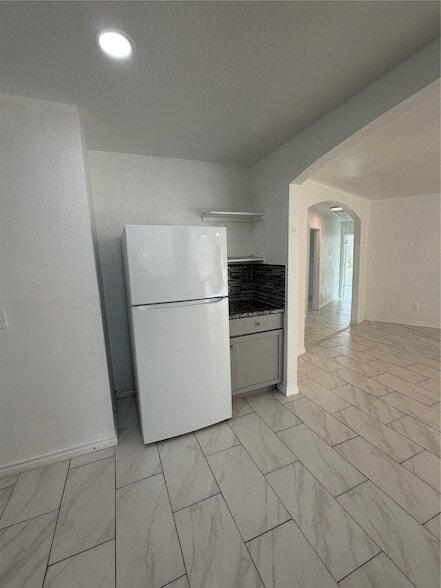 Photo - 9210 Tacquard Dr