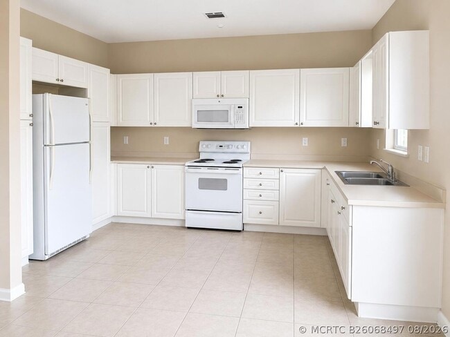 Photo - 5610 NW 107th Ave