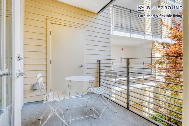 Photo - 388 E Evelyn Ave Unit FL2-ID1444