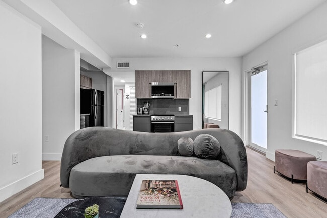 Building Photo - 1561 Alton Ct Unit SI ID1540456P