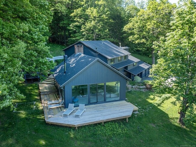 Photo - 110 Geer Mountain Rd