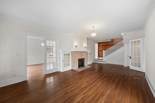 Photo - 1106 W 4th Ave