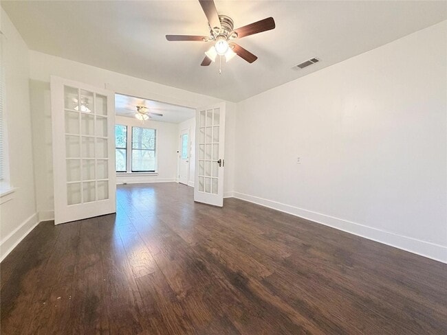 Photo - 2003 E 12th St