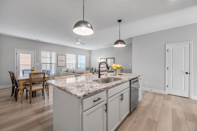 Photo - Bellingham Park Townhomes - IMMEDIATE MOVE IN