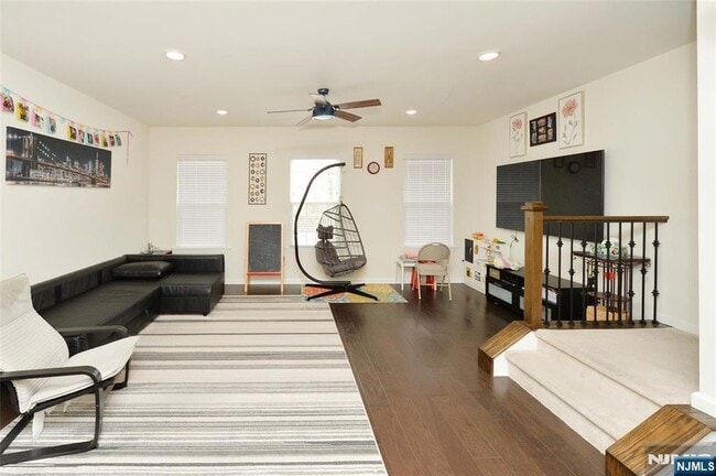 Photo - 12-48 Plaza Road Unit