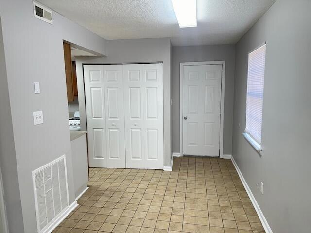 Photo - 4803 Frontage Rd NW