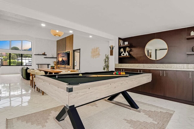 Photo - 20140 NE 25th Ct Unit ID1372364P