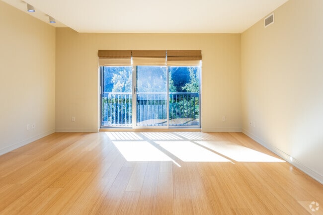 1BR, 1BA-892SF - Gateway Commons: A Travis Hyde Community