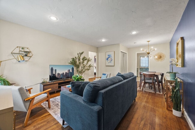Building Photo - 2160 Lenox Rd NE Unit SI ID1609580P