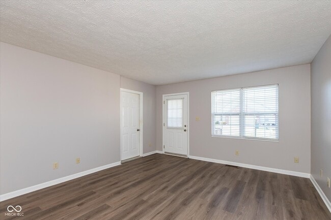 Photo - 2091 Galaxy Dr