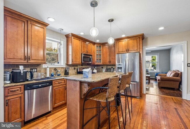 Photo - 357 Lemonte St