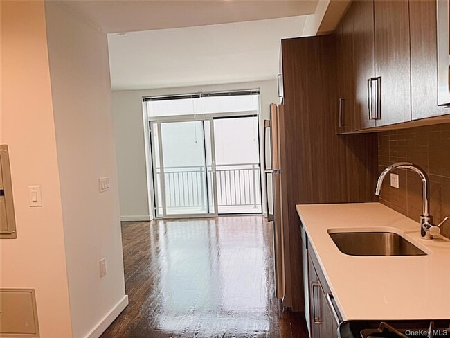 Photo - 12-15 Broadway Unit 603 Unit 603