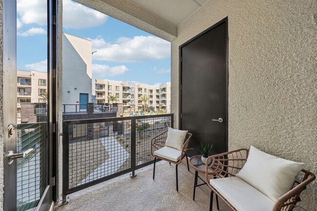 Photo - Fora Apartments