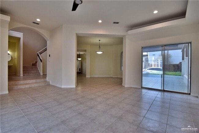 Photo - 1104 Rio Balsas St