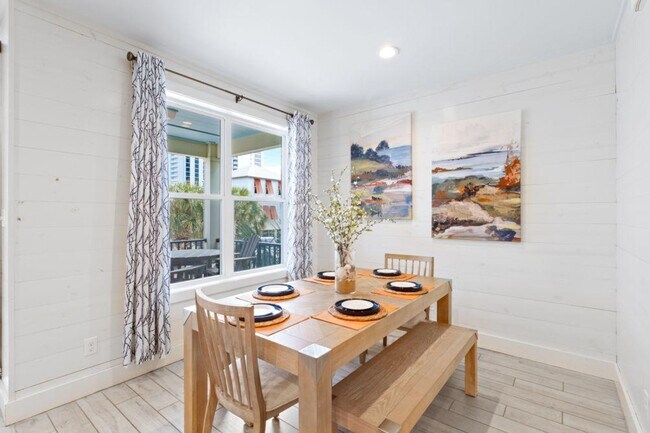 Photo - 487 E 1st Ave Unit ID1266409P