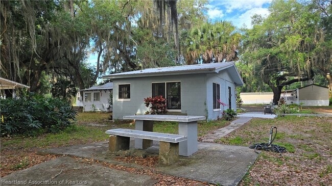 Photo - 44 Crawford Dr
