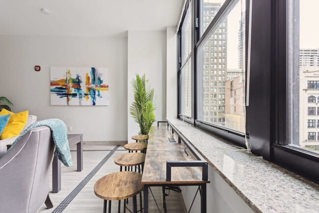 Photo - 111 State St Unit FL5-ID1024679P