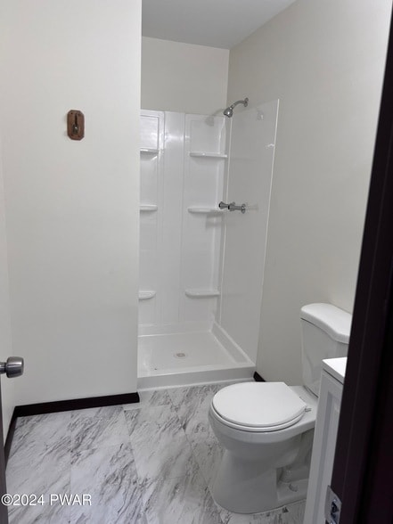 Photo - 2392 Meadow View Dr