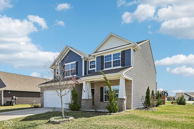 Photo - 6673 Laurelwood Dr